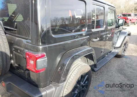 2024 Jeep Wrangler 4Xe Sahara 4Xe from USA, damaged, VIN 1C4RJXP68RW186694